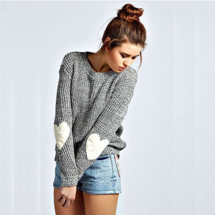 Heart-shaped Round neck sweater 